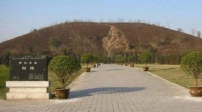 ​贵州“背尸人”：徒手爬悬崖背尸体，三天三夜不能睡觉