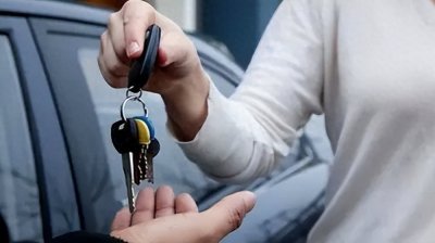 ​不动产返还原物纠纷中，返还原物请求权的构成要件与抗辩要件