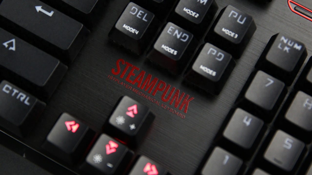 个性另类之物 首席玩家蒸汽朋克机械键盘开箱图赏