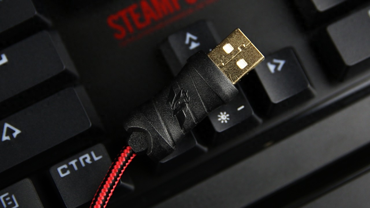 个性另类之物 首席玩家蒸汽朋克机械键盘开箱图赏