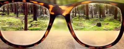 ​带比自己度数低的眼镜会加快增长度数吗 带比自己度数低的眼镜能看清吗