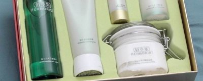 ​柔肤水可以当喷雾使用吗