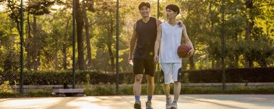 ​朋友和兄弟的区别在哪