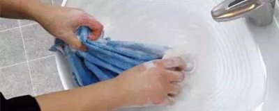 ​消毒液弄在衣服上用什么可以洗掉