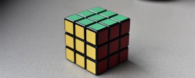 ​魔方怎么玩三阶