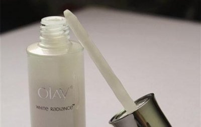 ​olay小白瓶怎么打开 轻松旋转即可开启美白时代