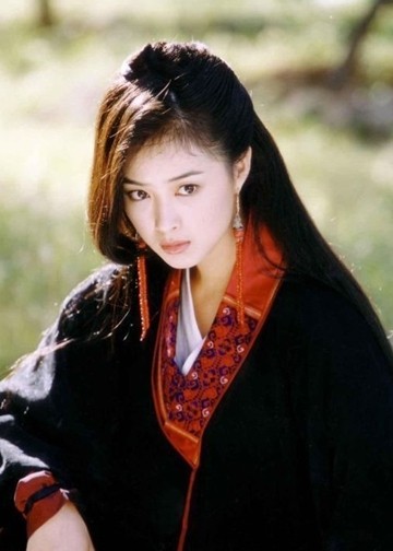 蒋欣“华妃”之后好角色不断，但最喜欢的还是她演的木婉清