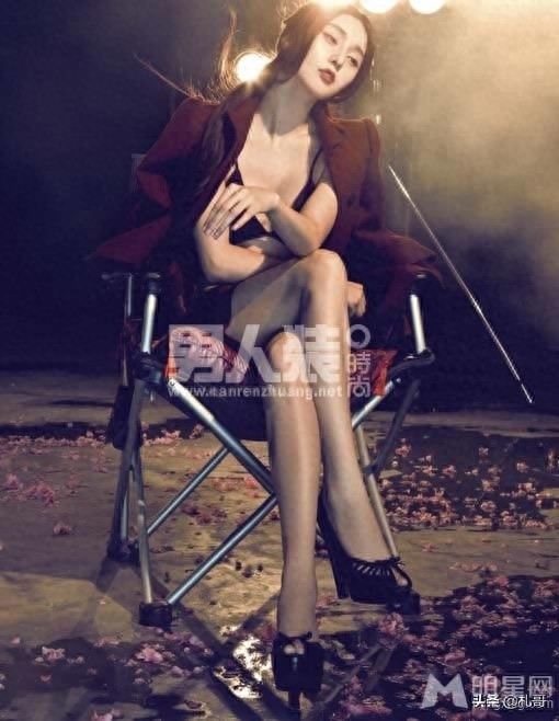 范冰冰早期拍摄《男人装》魅惑无限，简直是现代版妲己