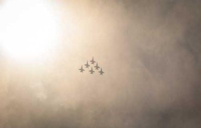 ​女扮男装的校园小说