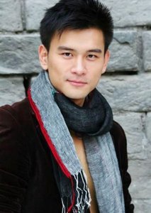 ​荧屏硬汉徐僧：与女星白庆琳离婚6年，至今单身