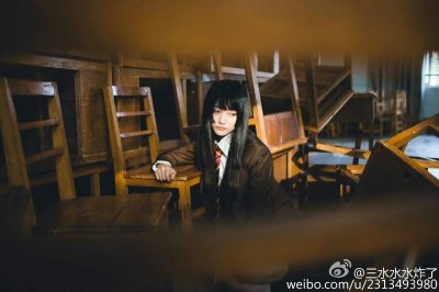 ​粉饼碎了怎么复原（不小心摔碎了心爱的粉饼）