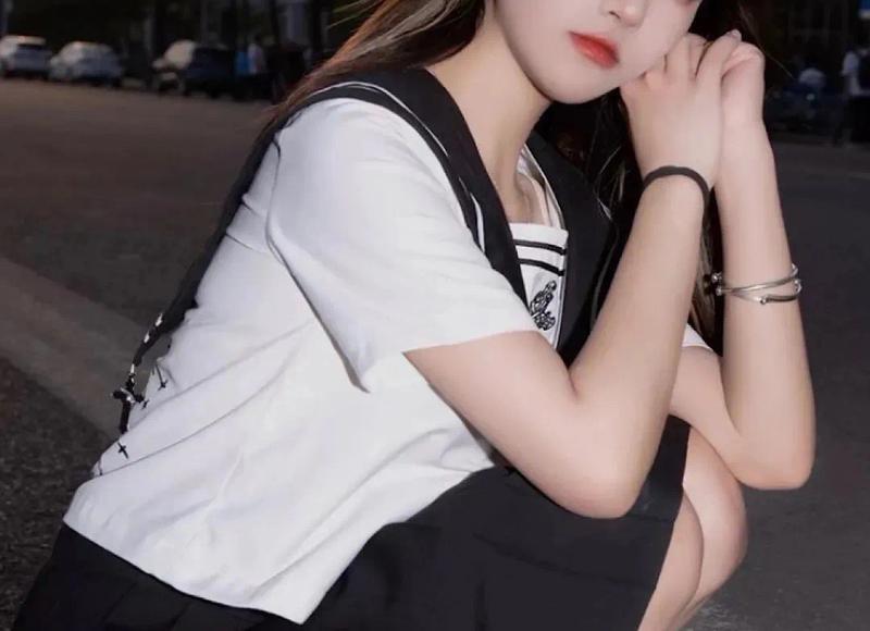 从仰泳的动作要领看出你对爱情的方法