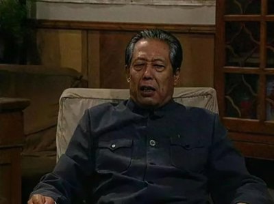 ​文兴宇一生嗜烟如命，7字遗言让人泪目，遗孀至今无法释怀