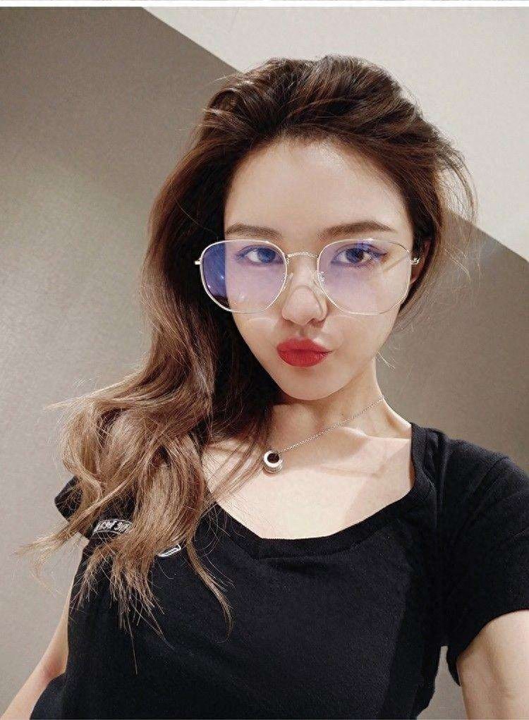 罗志祥前女友“周扬青”的介绍，网友：果然是爱追星的富二代