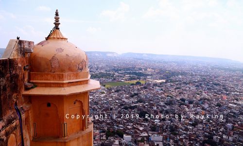 印度最著名的建筑泰姬陵是什么风格的建筑