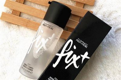 ​mac控妆水真假对比 mac控妆水有哪几个味道