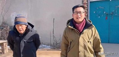 ​农村傻大妮：二丫接奶奶回城里生活？让大家各有说法，早日康复！