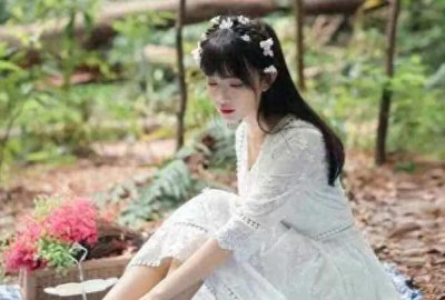 ​自卑的女人都会有的3点特征，谨慎的让人心疼，但愿说的不是你！