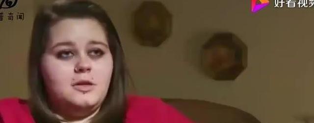 她是世界上最胖的女人，体重达1400斤，愿望是十年内增肥到一吨重