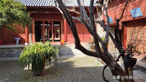 丽江的“紫禁城”·丽江古城·木府