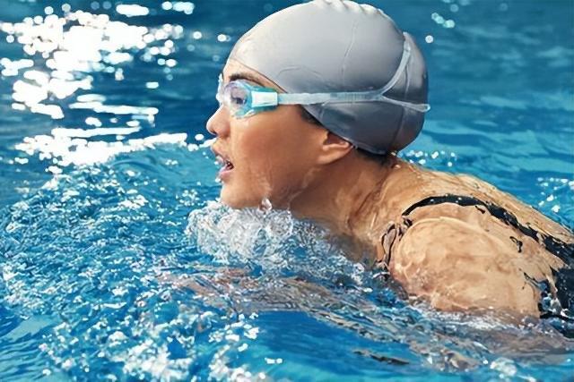 生活有氧运动有哪些？（这五种有氧运动燃烧脂肪完美瘦身）  3