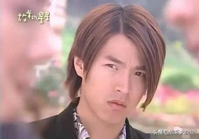 ​44岁男星李威卷入杀人案！已经被传讯两次，家人直言平时没联络