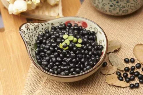 女性脱发怎么办吃什么食物好(女性脱发怎么办怎么治疗再生发)-第2张图片-