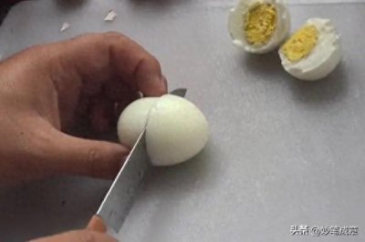 ​勇敢抗癌！30 岁小伙面临生死考验，切除睾丸追求生命奇迹！