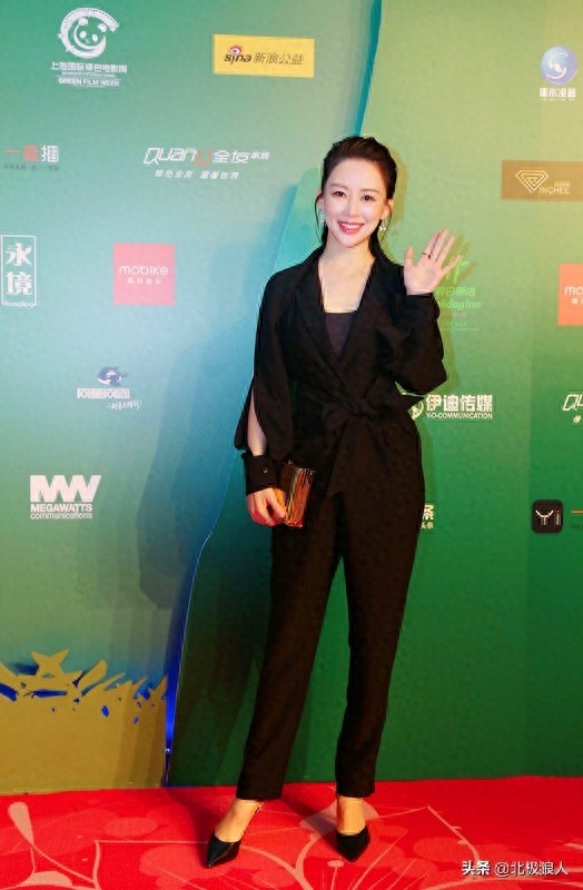 中国体坛第一美女，台球女神潘晓婷