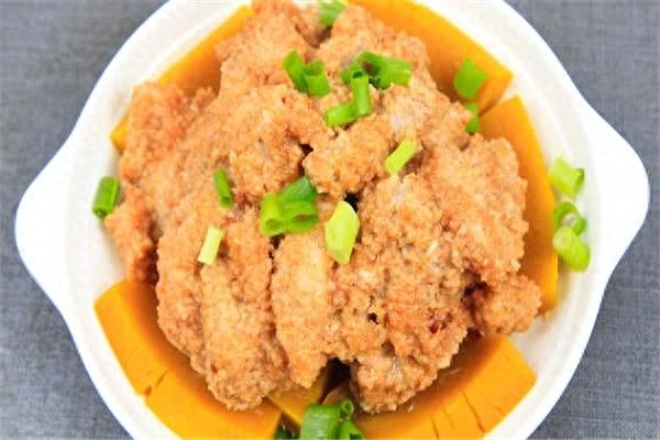 粉蒸肉好吃有诀窍，教你正确做法，软糯入味不油腻