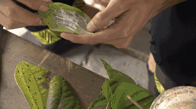 为什么槟榔第一口汁要吐掉（揭秘其中的根本原因）