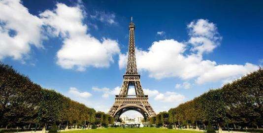 埃菲尔铁塔在哪里,巴黎埃菲尔铁塔在哪国图3