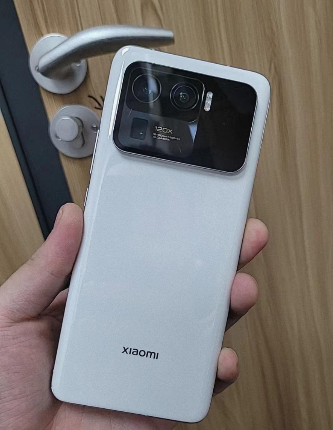 小米11ultra性价比怎么样（小米11ultra怎么样值得买吗）