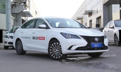 ​11万放弃本田思域，最终选择长安逸动，驾驶3年后，车主就后悔了