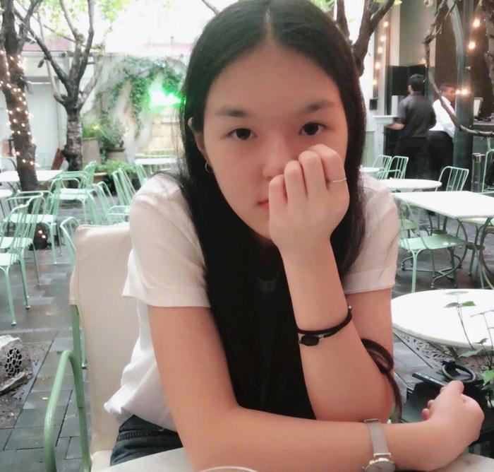 哈文发文感慨时间过得太快，8个字略显心酸，马丽的留言格外暖心