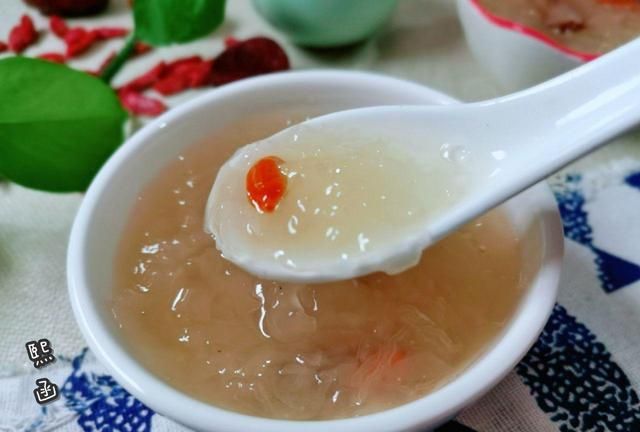 急急急！泡好的银耳在常温下可以放多久呢