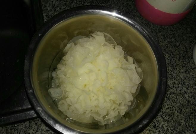 炖好的银耳羹如何保存久一点