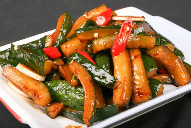 酸甜可口的黄瓜快速腌制方法（私藏20年的腌黄瓜配方）(6)