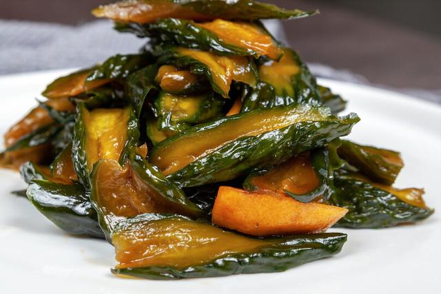 酸甜可口的黄瓜快速腌制方法（私藏20年的腌黄瓜配方）(3)