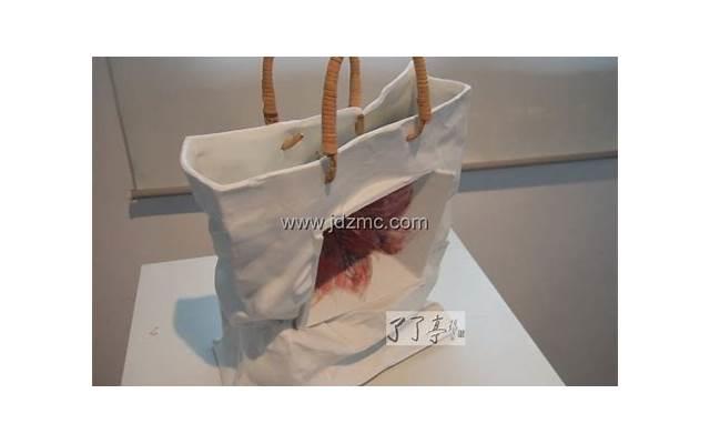 男人在女人面前的自尊心