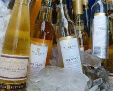 ​冰酒葡萄酒的区别(冰酒是红葡萄还是白葡萄)