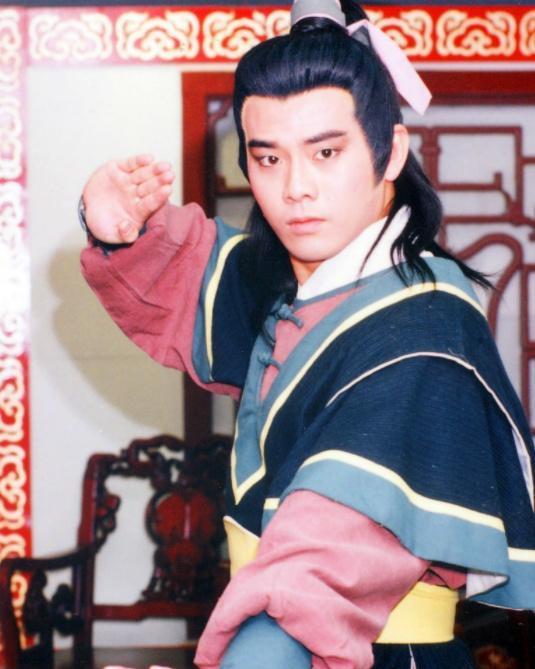 他33岁出道拍戏，46岁患癌去世，一生只有一部戏，被网友悼念