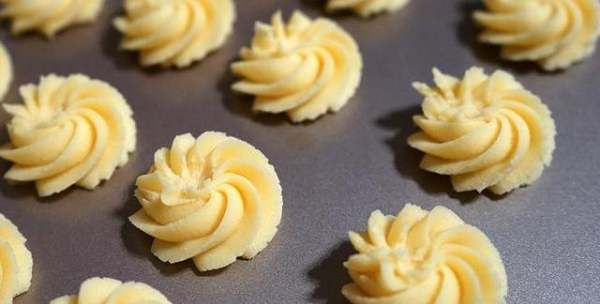 安佳奶油被冻硬了怎么办,淡奶油冻成冰了还能用吗图4