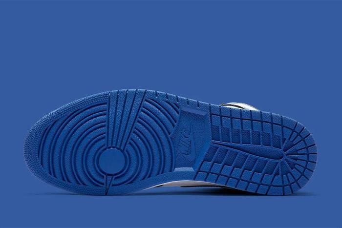 一直在网络上流传的「小闪电」配色 Air Jordan 1 ……