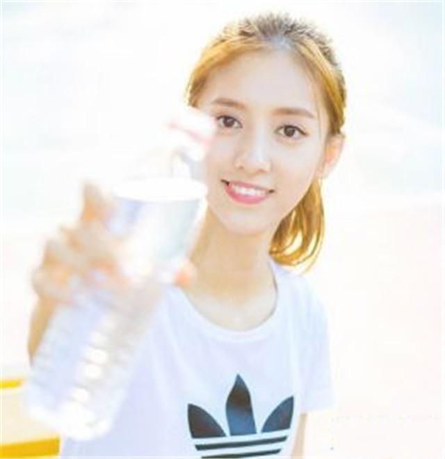 怎样看待hello女神（那些值得一看的女神）(2)