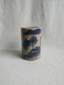 ​晚明或清早期哥釉山水风景图笔筒
