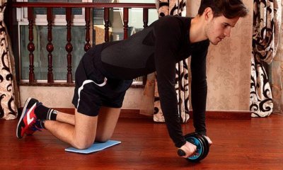 ​两种正确使用健腹轮的健身动作