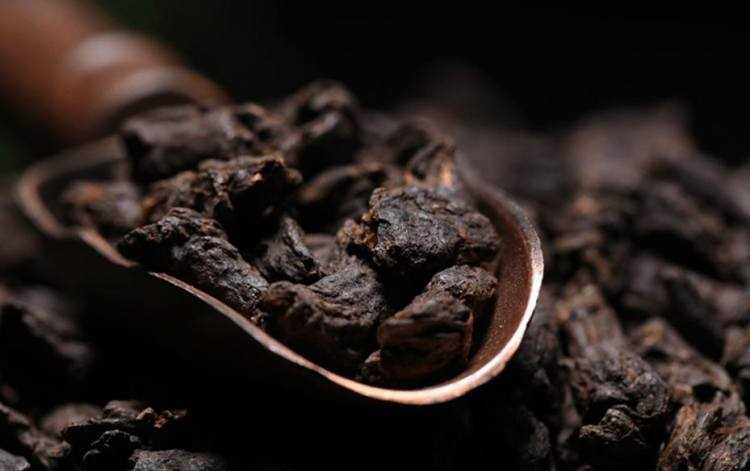 茶化石是什么茶(茶化石是怎么形成的 碎银子茶的特点)