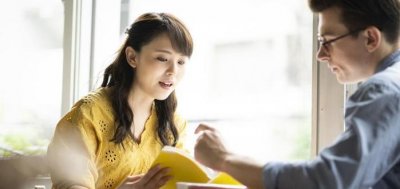 ​妈宝男如何成为独立男？3个方法分享给你，让女生爱上你