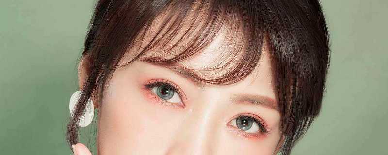 年抛美瞳可以戴多久几个小时-怎么带美瞳最安全